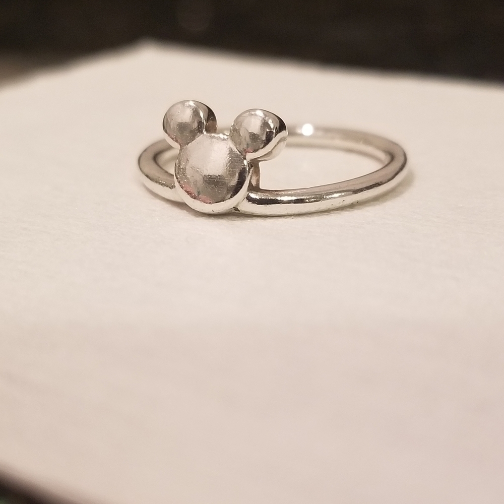 Pandora Disney Mickey Silhouette Ring
